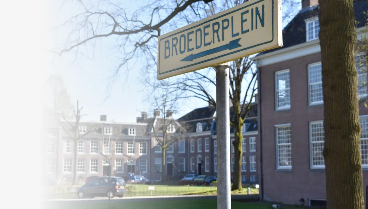 Bordsessie bij Adapt op kantoor, Broederplein