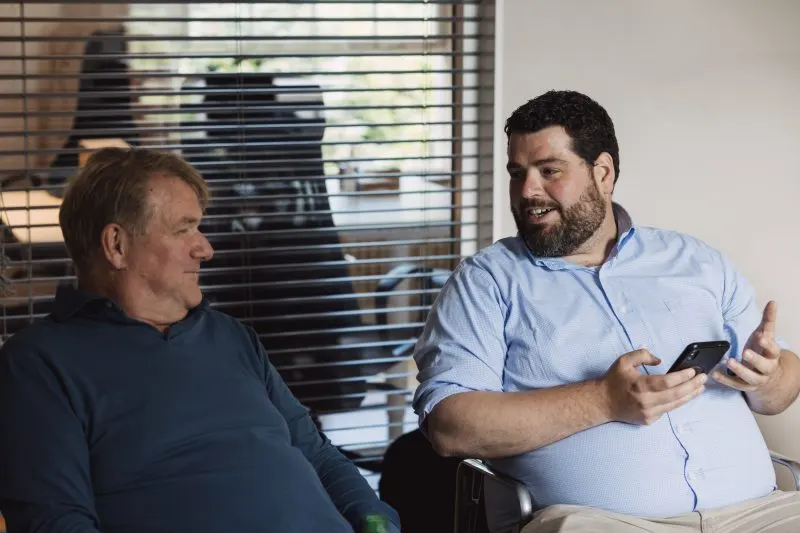 Adapt-collega's in gesprek